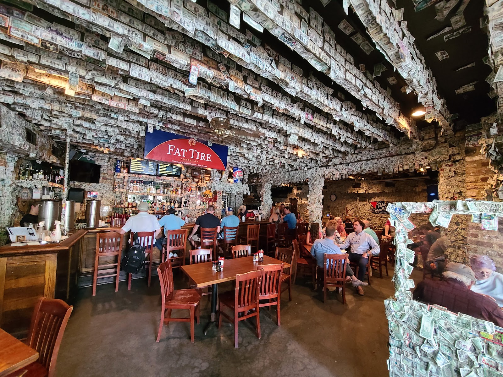 The Griffon — Restaurant in Downtown, Charleston, SC