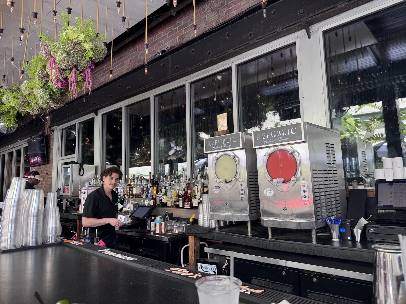 Republic Garden & Lounge — Bars in downtown