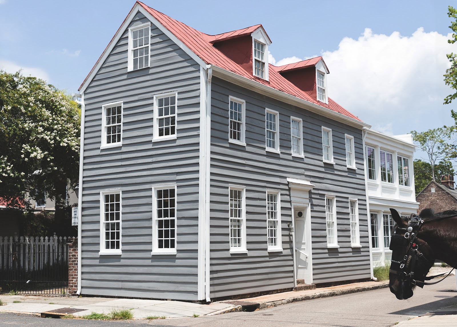 WORTHWHILE — Shop in Downtown, Charleston, SC