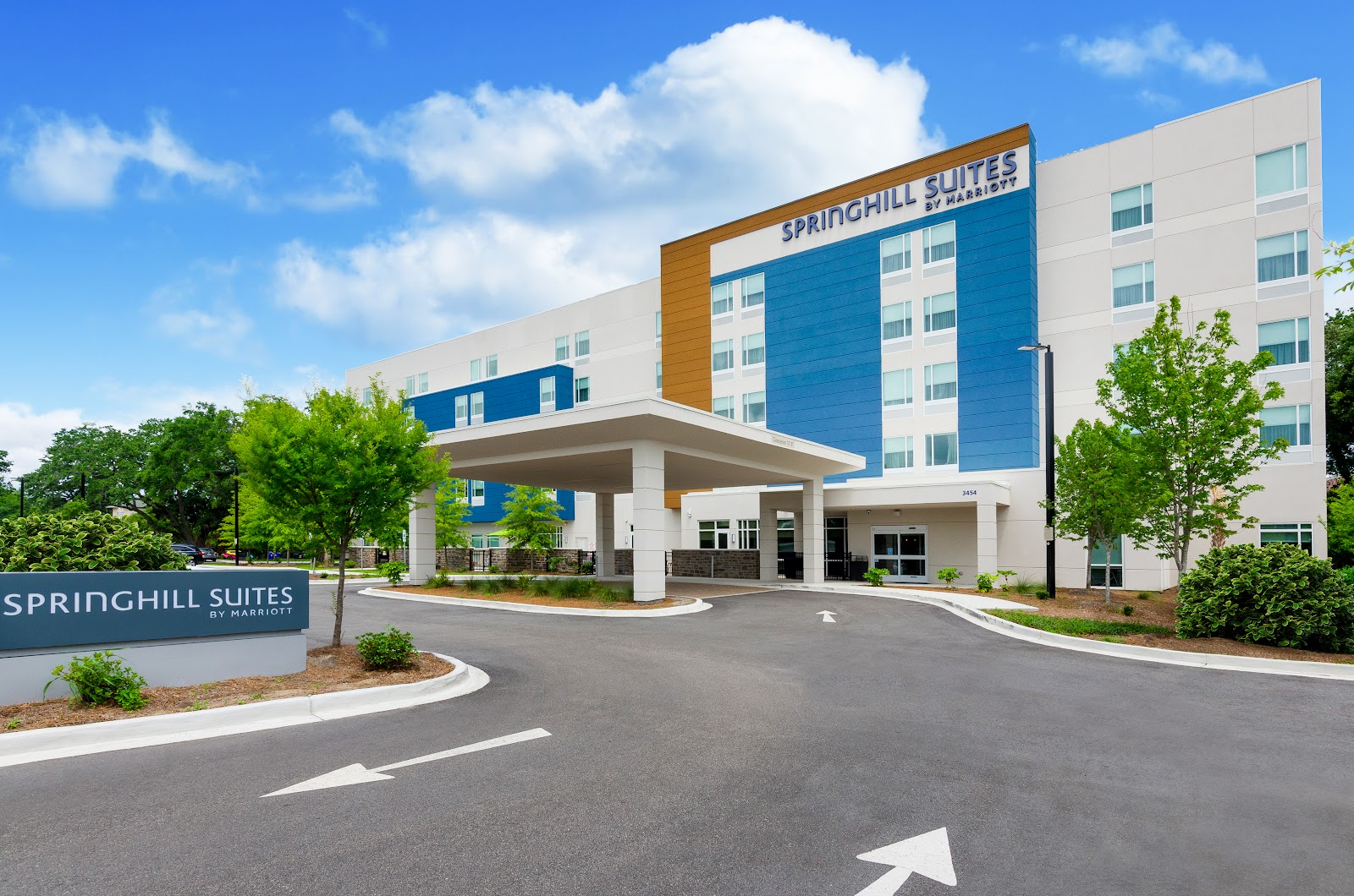 SpringHill Suites by Marriott Charleston Airport & Convention Center — Hotel in North Charleston, Charleston, SC