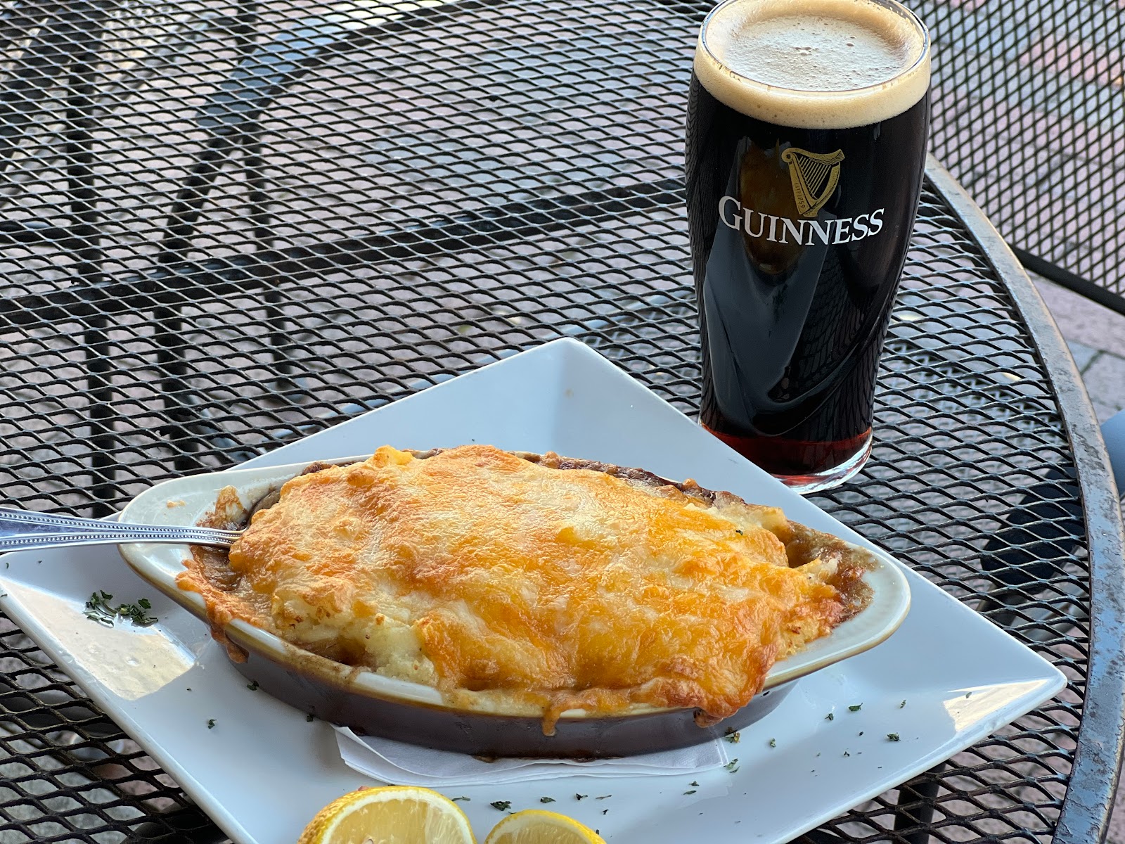O'Brion's Pub & Grille — Bar in Mount Pleasant, Charleston, SC