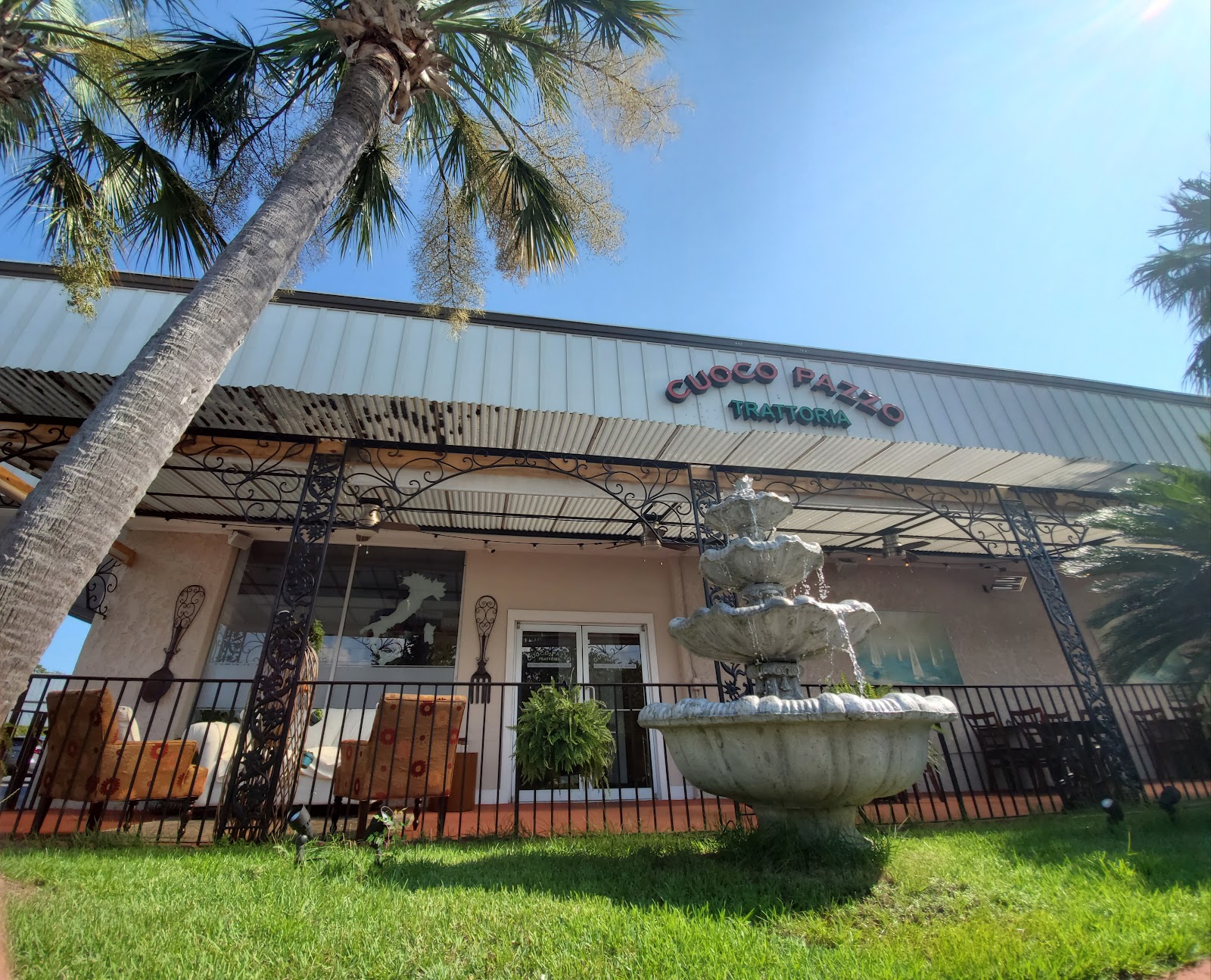 Cuoco Pazzo Trattoria — Restaurants in mount-pleasant
