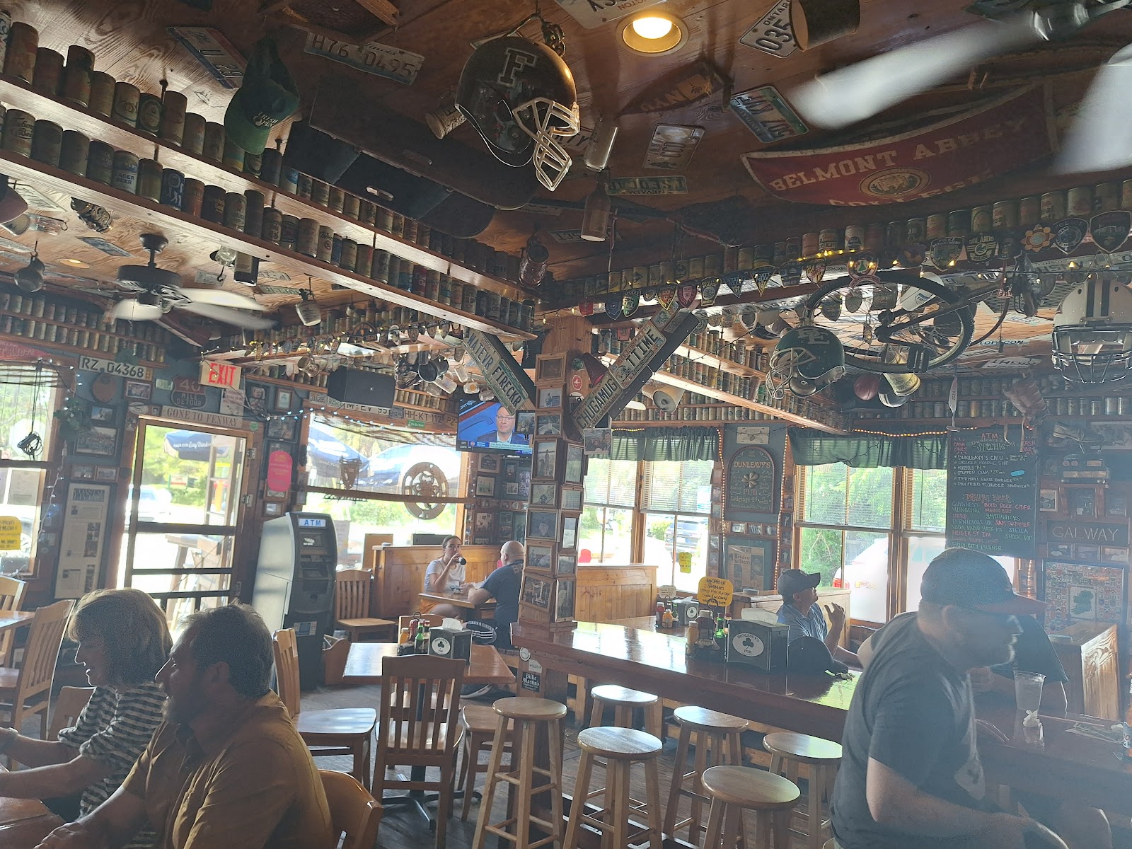 Dunleavy's Pub — Bars in sullivans-island