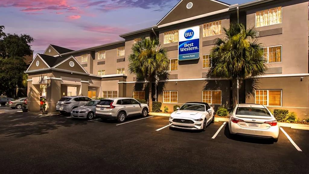 Best Western Patriots Point — Hotel in Downtown, Charleston, SC