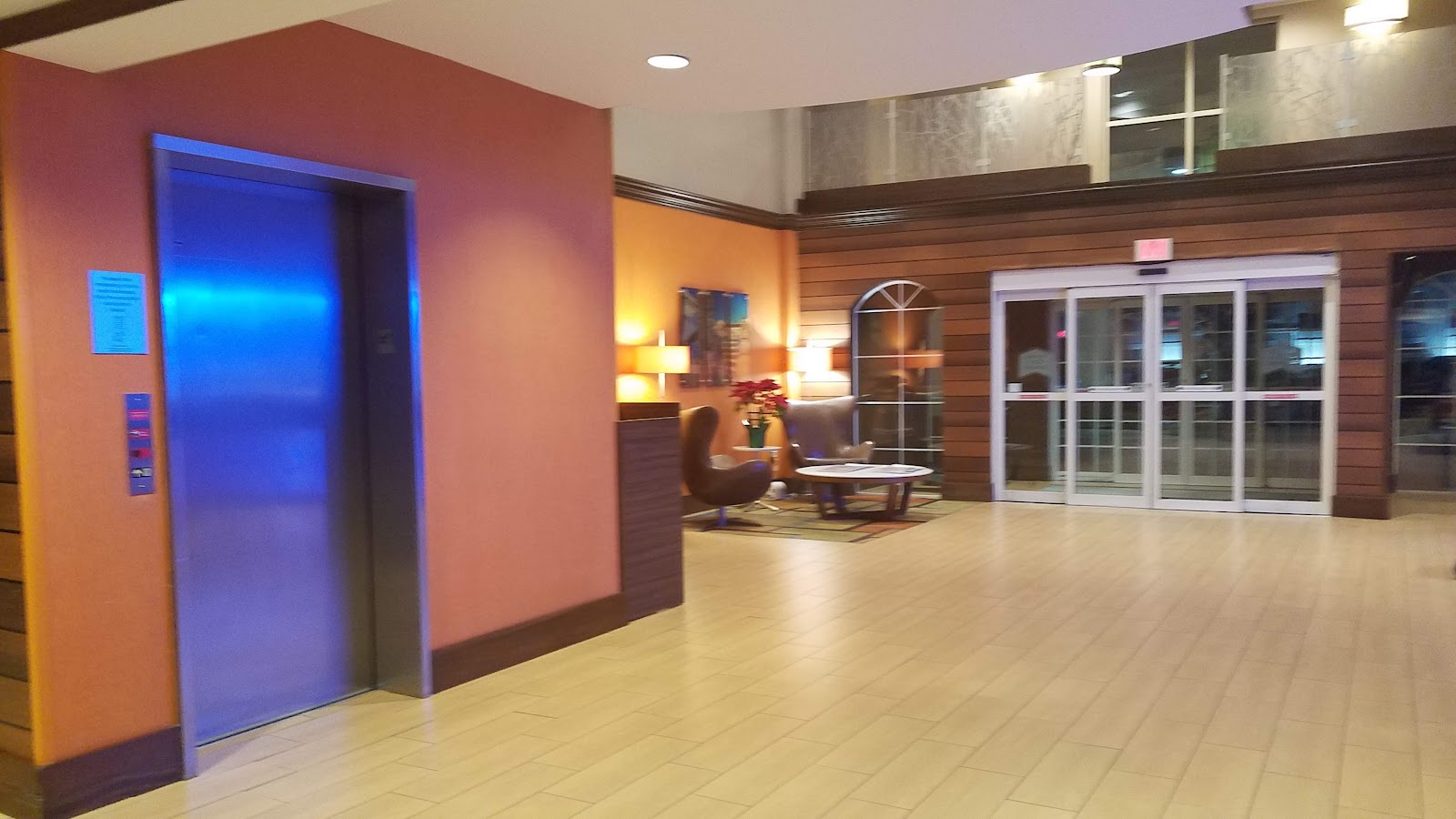 Fairfield by Marriott Inn & Suites Charleston North/Ashley Phosphate — Hotel in Hanahan, Charleston, SC