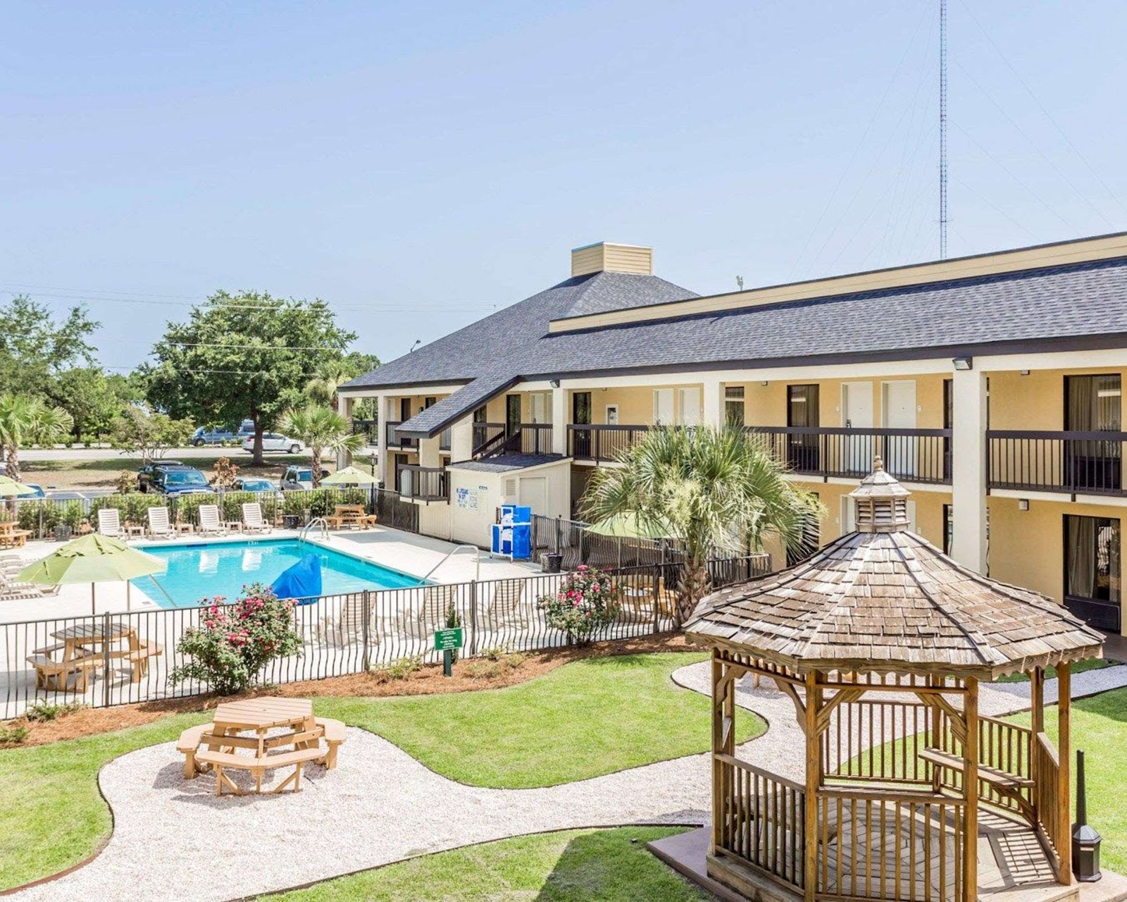 Quality Inn Mt. Pleasant - Charleston — Hotel in Downtown, Charleston, SC