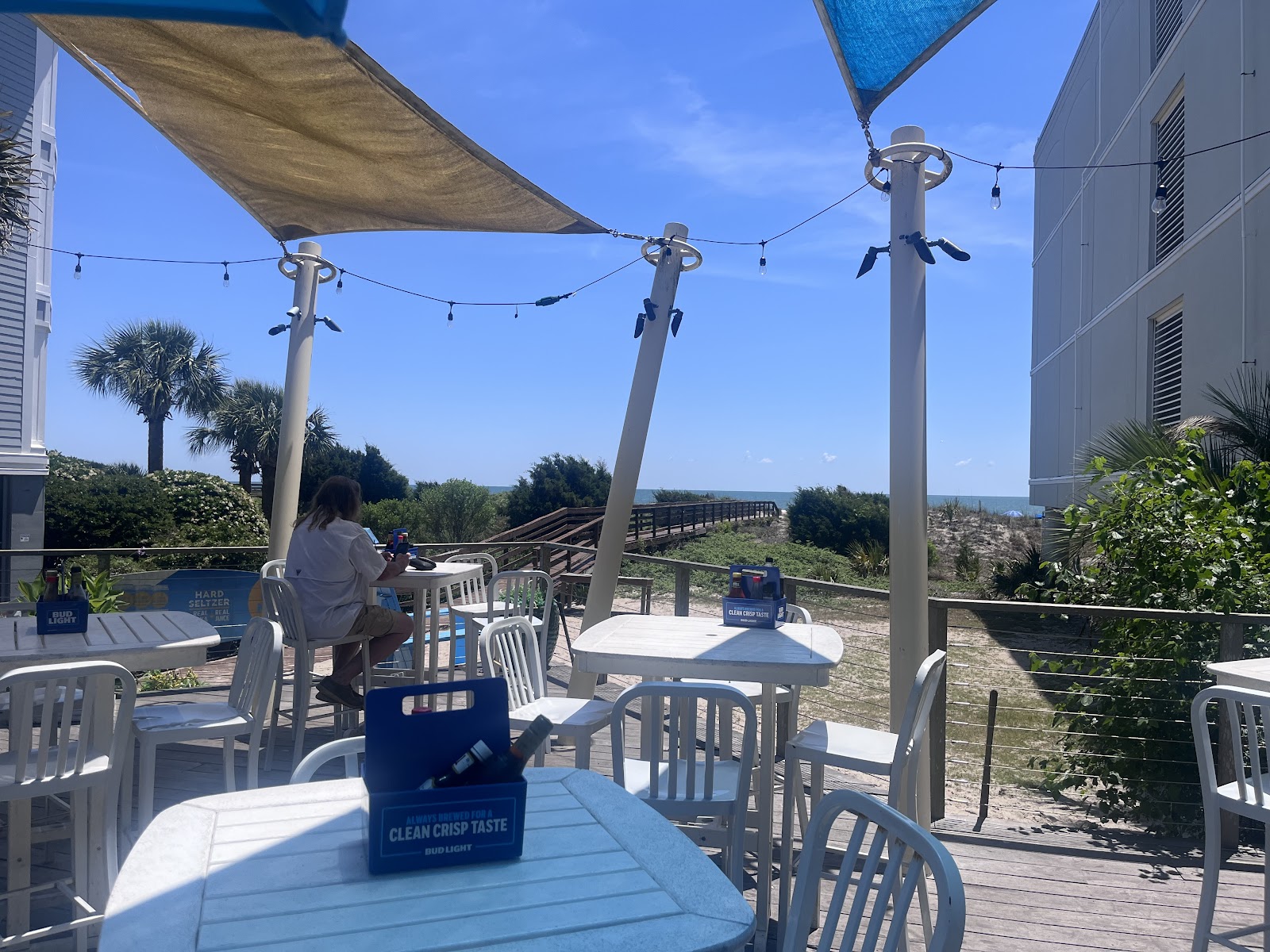 Lawrence's Seafood Company — Restaurant in Isle of Palms, Charleston, SC
