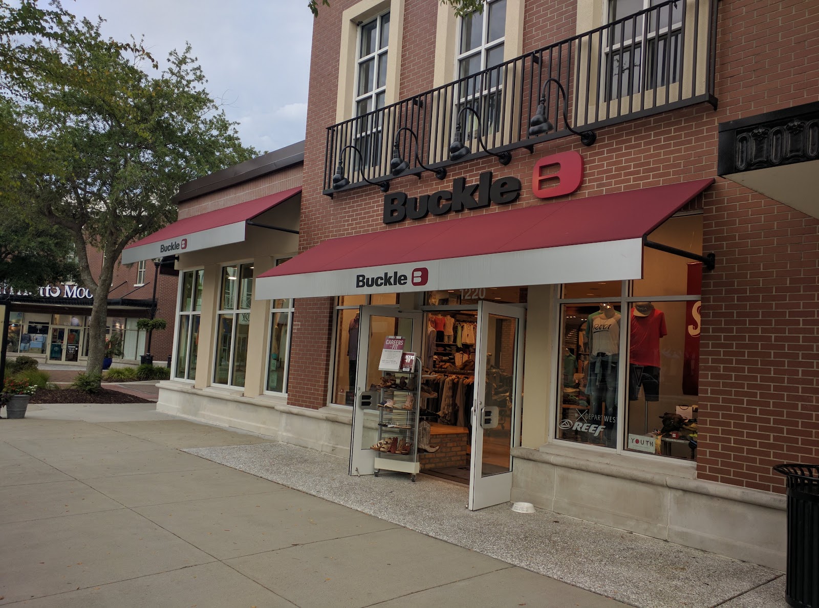 Buckle — Shop in Mount Pleasant, Charleston, SC