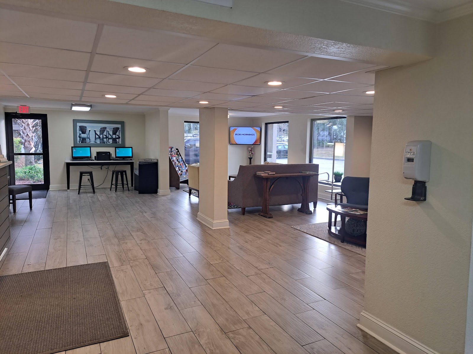 Clarion Inn — Hotel in Downtown, Charleston, SC