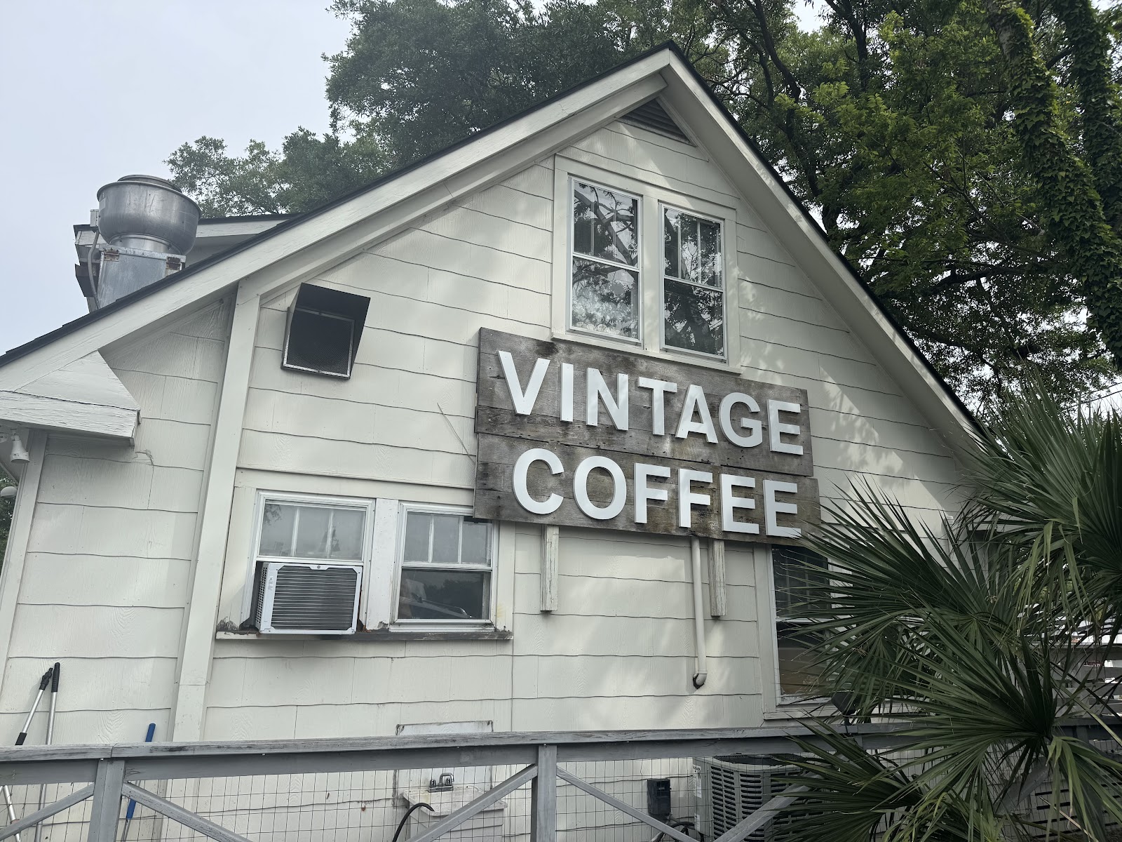 Vintage Coffee Cafe — Restaurant in Shem Creek, Charleston, SC