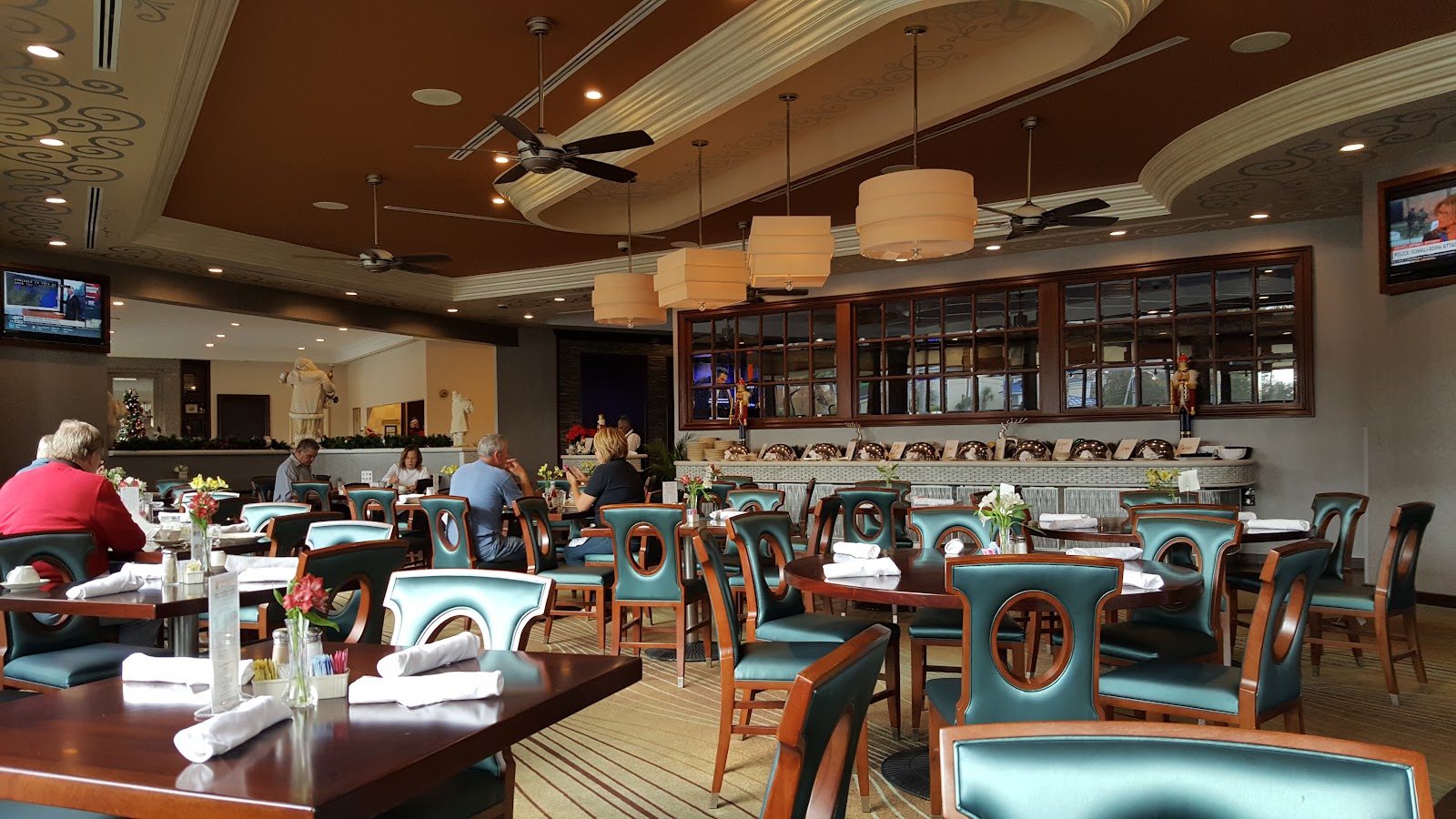 Town & Country Inn and Suites — Hotel in West Ashley, Charleston, SC