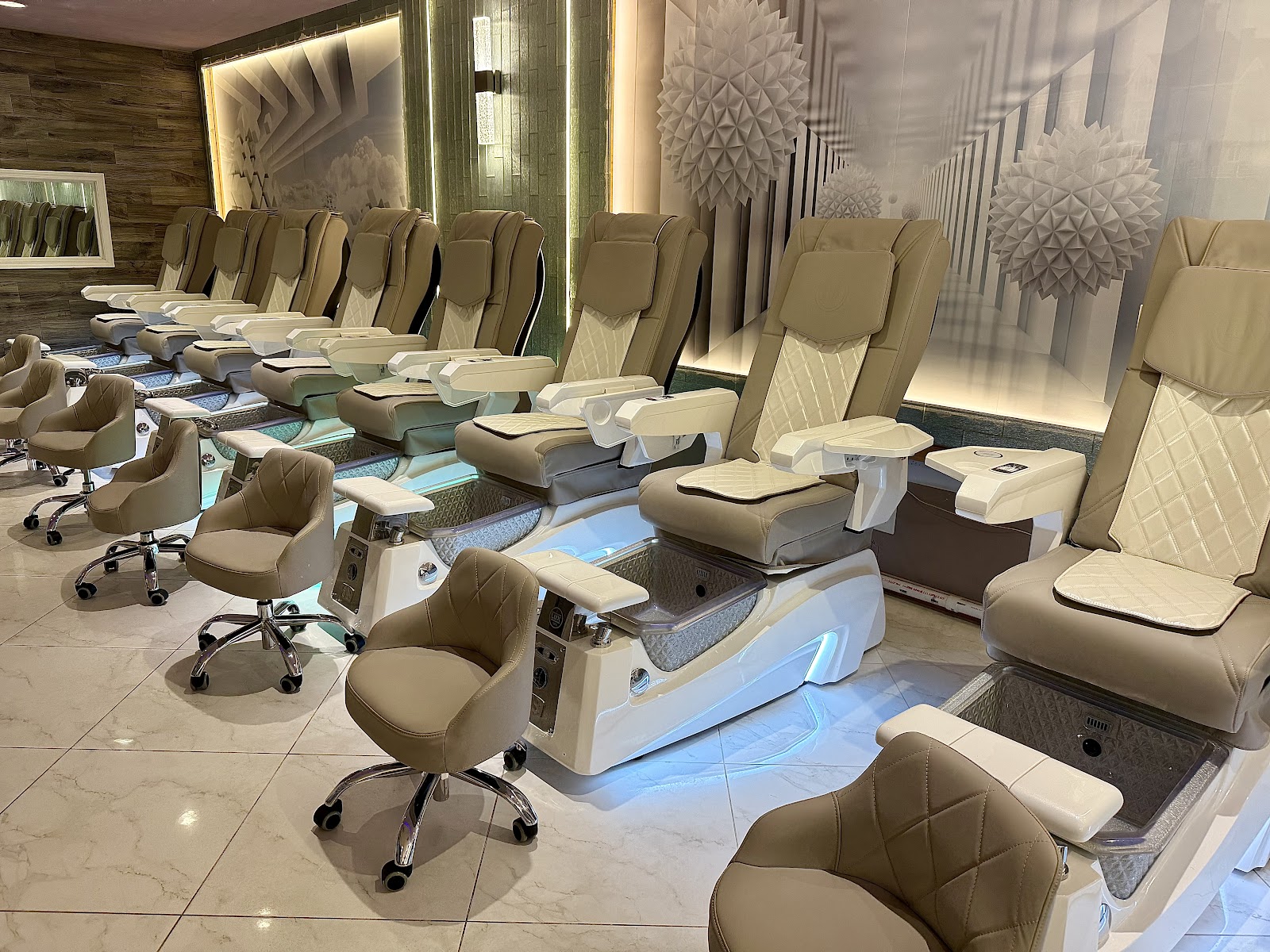Creative Nails and Spa Mt Pleasant — Wellness Spot in Mount Pleasant, Charleston, SC